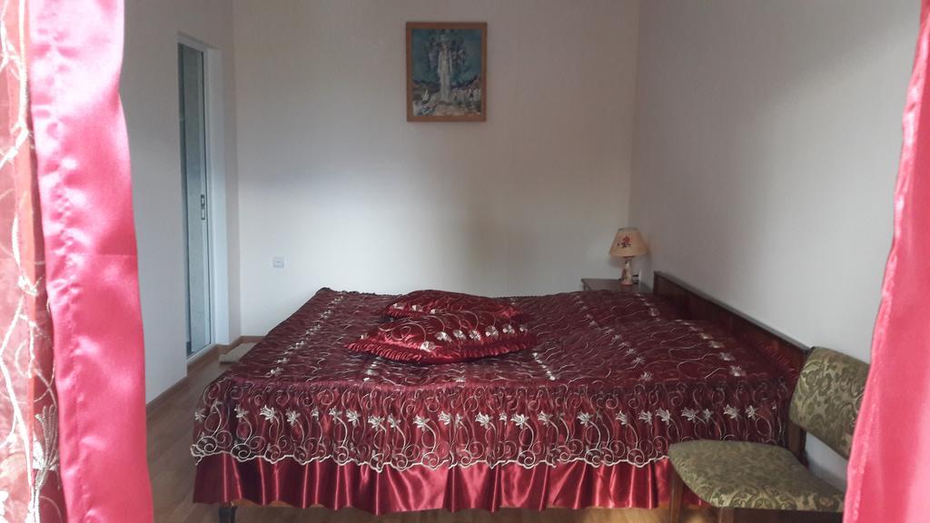 Guest House Mary Haghpat Esterno foto